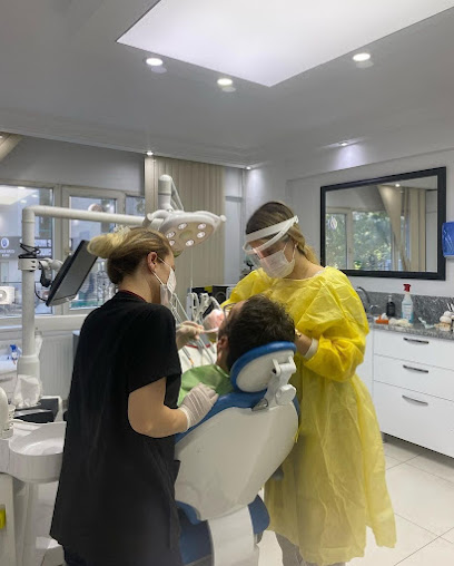 Dt. İrem Kalınoğlu Özdemir, Ortodontist